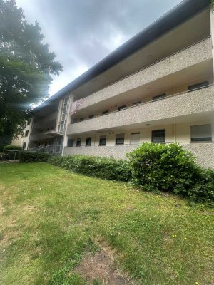 Schönes, großes 1 Zimmer Apartment, Terrasse, Bad Keller  in Bielefeld -Mitte