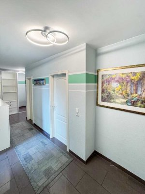 Top-Lage + Balkon + Stellplatz: Großzügige 3-Zimmer-Wohnung!
