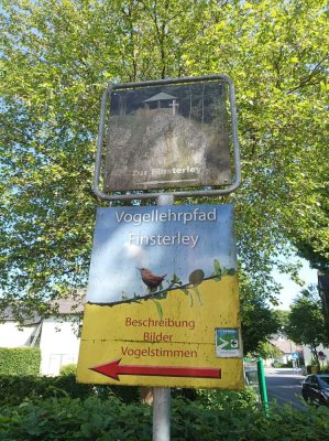 Ansprechende und gepflegte 5-Raum-Maisonette-Wohnung mit gehobener Innenausstattung in Dahlem
