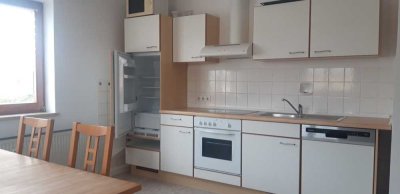 Schöne und sanierte 3-Raum-Wohnung mit EBK in Kelheim