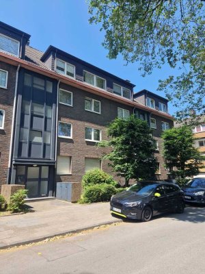 Ihr neues Zuhause:  6 Zimmer Maisonette-Wohnung