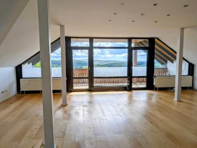 Dachgeschosswohnung mit fantastischem Ausblick
