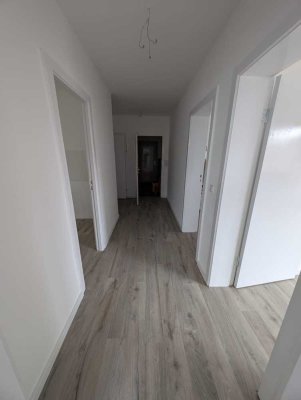 gemütliche 3 Zimmer Wohnung mit Balkon BESICHTIGUNG AM 23.10.2025, 15Uhr