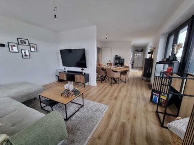 Schöne, neuwertige Penthousewohnung in ruhiger Siedlungslage von Damme