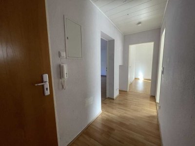 Helle 2-Zimmer-Wohnung mit Balkon in zentraler Lage in Nürnberg