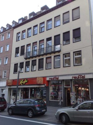 Single-Wohnung, Geschmackvolle DG-Wohnung mit einem Zimmer in Koblenz