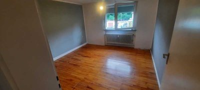 550 € - 67 m² - 3.0 Zi.