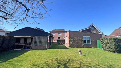 Raum für Ihre Wohnideen – vielseitiges Haus im Grünen von Kamp-Lintfort
