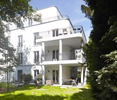 Penthouse in zentraler, ruhiger Lage mit Blick ins Grüne