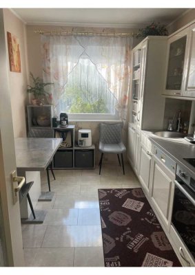 Geräumige 2 Zimmer Wohnung mit Balkon ab 01.12.2025