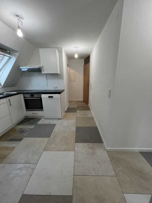 Modernisierte Dachgeschoss Wohnung in GP
