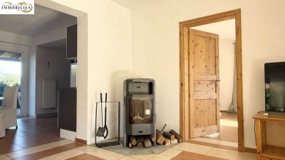 Hier blüht das Leben – Einfamilienhaus mit eigenem Feriendomizil