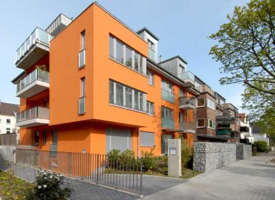 Dachgeschoss mit Balkon und Aufzug