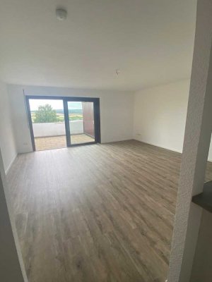 Exklusive, modernisierte 2-Zimmer-Terrassenwohnung mit geh. Innenausstattung mit EBK in Bovenden