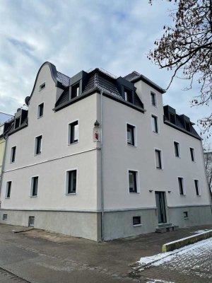 Helle moderne 2-Zimmer-Wohnung | Top-Lage nahe Lech | EBK zur Ablöse | Stellplatz