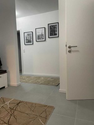 Geschmackvolle 4-Raum-Wohnung mit gehobener Innenausstattung mit Einbauküche in Ramstein-Miesenbach