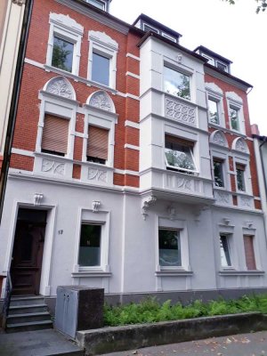 Freundliche, helle, modernisierte 3,5-Zimmer-Wohnung mit gehobener Innenausstattung in Herne-Wanne