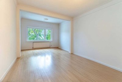 Repräsentative Beletage: Großflächige 4-Zimmer-Wohnung in bester Kreuzviertel-Lage