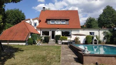 Freundliches Einfamilienhaus mit Pool und grossem Garten in Osterode