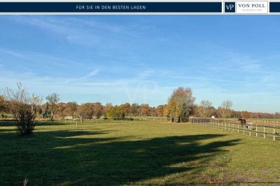 Dorfleben pur - Älteres Haus auf großem Grundstück!