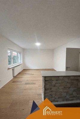 4 Zimmer Wohnung mit Garten, Terrasse und Garage