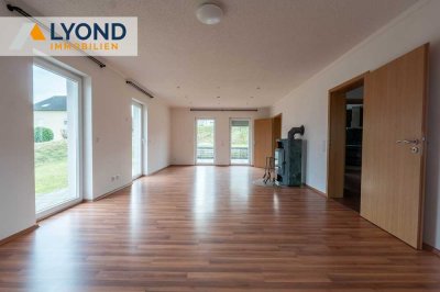 Dieses gepflegte Einfamilienhaus aus dem Baujahr 2007 sucht Sie als neuen Eigentümer!