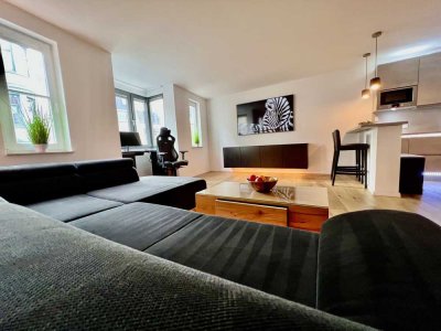 Viertel: Vollmöblierte 2-Zimmer-Wohnung mit Balkon in zentraler Lage