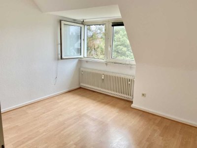 Teilmöblierte 2-Zimmer-Wohnung mit neuem Bad, EBK und Gartenmitbenutzung nahe Katzenbusch