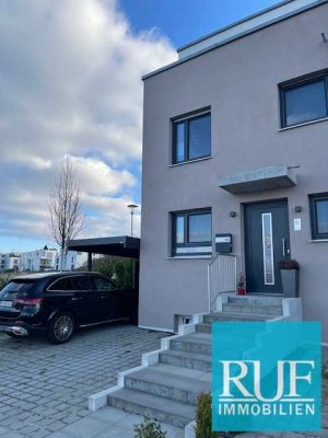 Modernes Reihenendhaus in ruhiger Lage des Rodgebiets