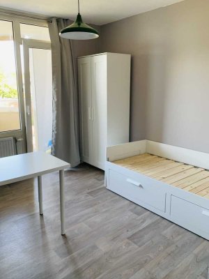 Neu möbliertes 1-Zimmer-Appartement mit Balkon – Nähe Universität Trier