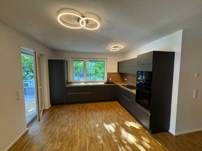 Moderne 3 Zimmer, neue Küche, Fußbodenheizung