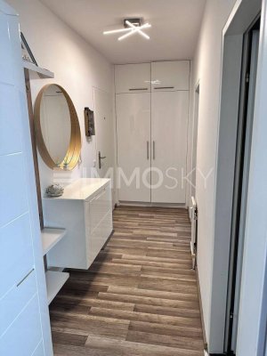 Helle 2-Zimmer-Wohnung mit zwei Balkonen und Garage