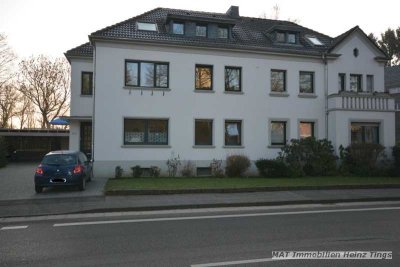 Helle, hochwertige 4-Zimmer-Komfortwohnung mit Terrasse in AC Laurensberg