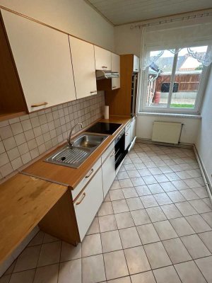 Vollständig renovierte 1-Zimmer-Erdgeschosswohnung mit Einbauküche in Hameln