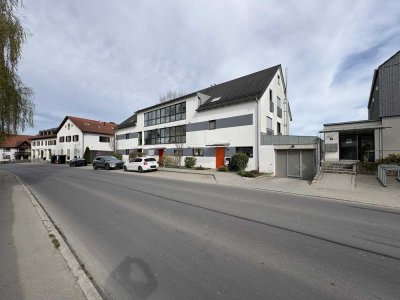 Moderne 2-Raum-EG-Wohnung mit großem Garten in Petershausen