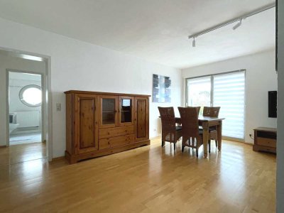 Helle, möblierte 3-ZKBB EG-Terrassenwohnung, ruhige Lage, gute Infrastuktur, 19km von Frankfurt/M.