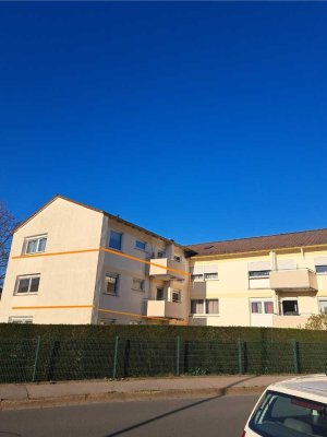Sonnendurchflutete 3 Zi-ETW mit Garage von privat