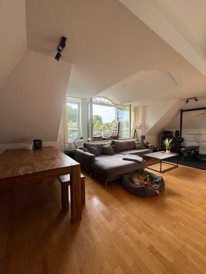 Möblierte Maisonette-Wohnung in München Obermenzing