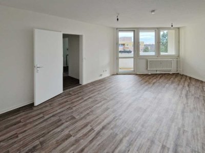 Ab 03.07. frei - schöne 2-Zimmer-Wohnung mit Aufzug in wassernaher Umgebung wartet!