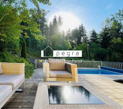 Provisionsfrei: Ferienwohnung mit großen Terrassen und PRIVATEN Pool!