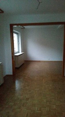 Attraktive 3-Zimmer-Wohnung, 3. OG, Pirmasens-Stadtmitte, nach Sanierung