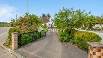 Sanierungsbedürftiges EFH mit schönem Garten und großem Grundstück