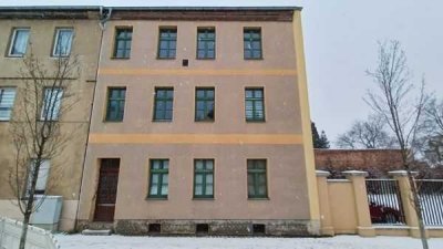 Mehrfamilienhaus in der Ascherslebener Innenstadt mit Potenzial