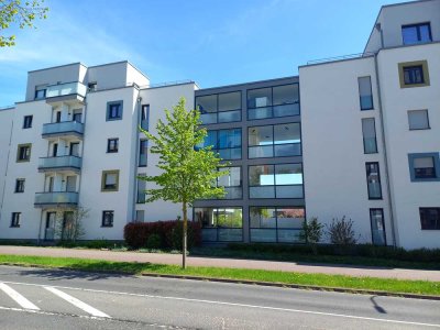 Neuwertige 2-Zimmer Wohnung mit Loggia