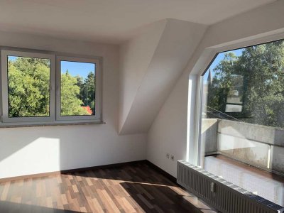 In Eckernförde: Gepflegte Wohnung mit zwei Zimmern und Balkon
