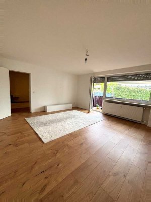 Moderne 2-Zimmer-Wohnung mit Balkon, Garage und Einbauküche in Bassenheim