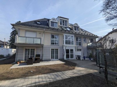 wunderschöne, luxuriöse Dachgeschosswohnung auf zwei Etagen inkl. Küche & Balkon