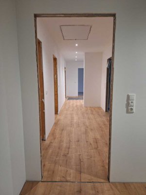 Kernsaniertes großzügiges Einfamilienhaus in Springe OT Völksen