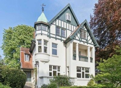 Großzügige Familienvilla im Herzen von Blankenese, ein Zuhause für Generationen