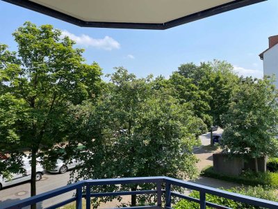 Gepflegte 2-Zimmer-Wohnung mit Balkon, Tiefgarage und guter Anbindung in Ratingen-Breitscheid